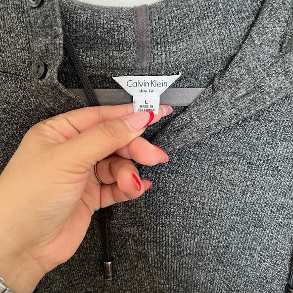 Calvin Klein Men's Hooded Pullover Sweater Size Large Gray Knit Slim Fit - Picture 5 of 9